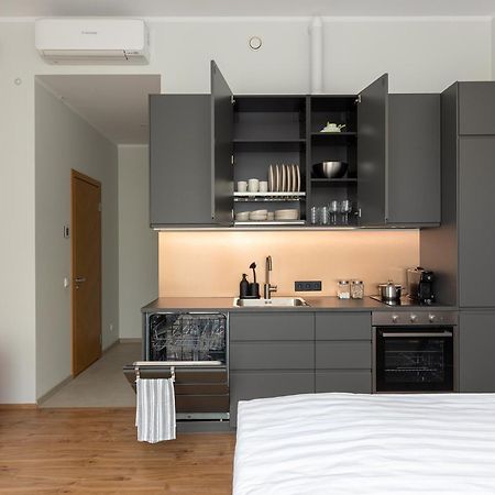 Bronze Colour Studio In Tartu City Centre Экстерьер фото